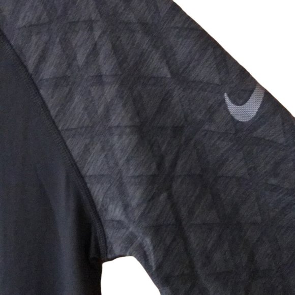 Nike Men's Pro Colorblocked Utility Thermal Top - Picture 3 of 4